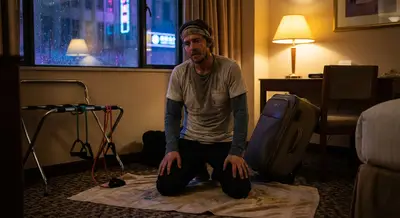 Layover Legends: Hotel Fitness Tactics for the Road-Worn Nomad